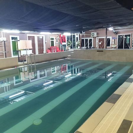 Capital O 91126 The Raga Chalet Yan المظهر الخارجي الصورة
