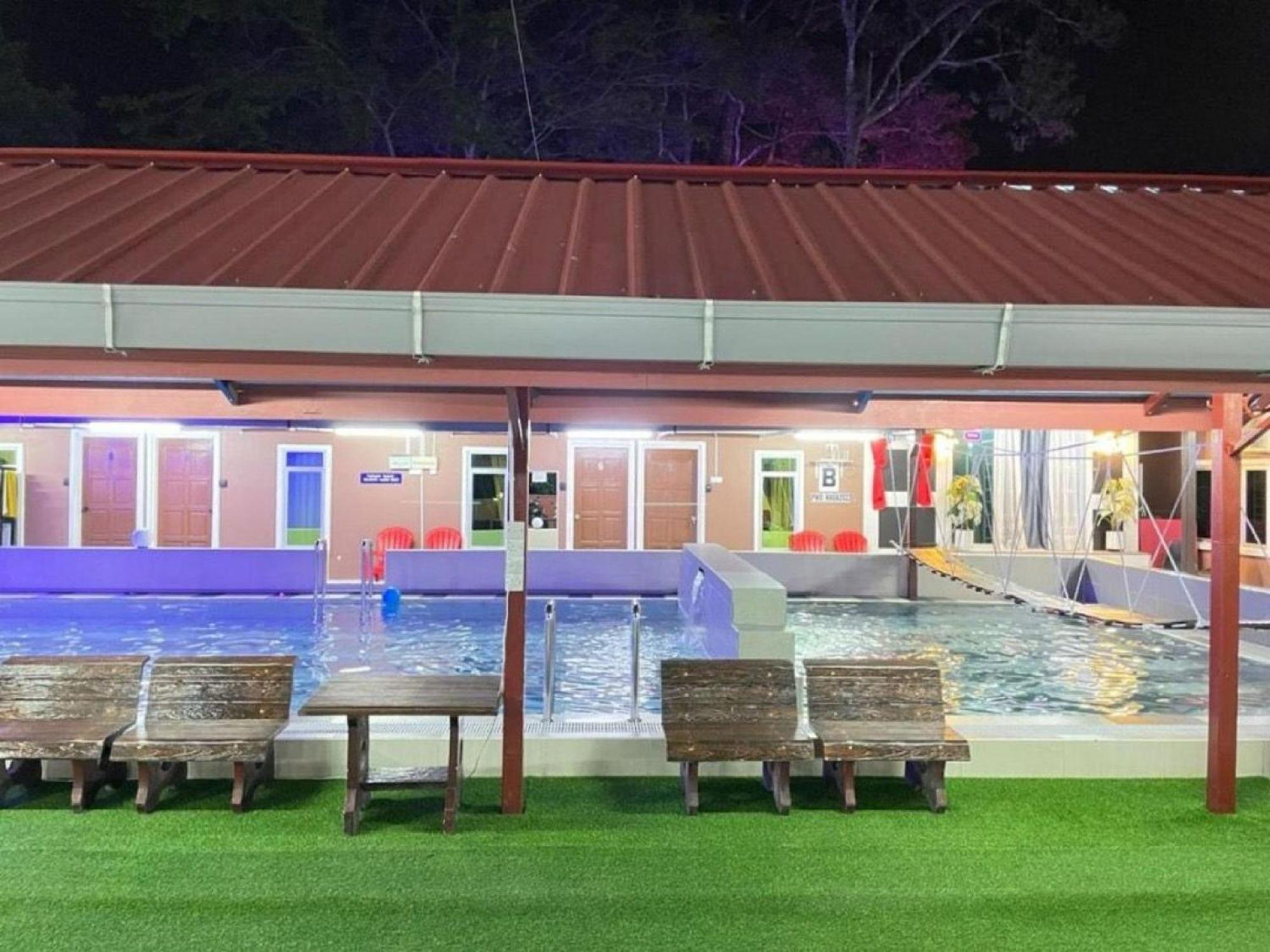 Capital O 91126 The Raga Chalet Yan المظهر الخارجي الصورة