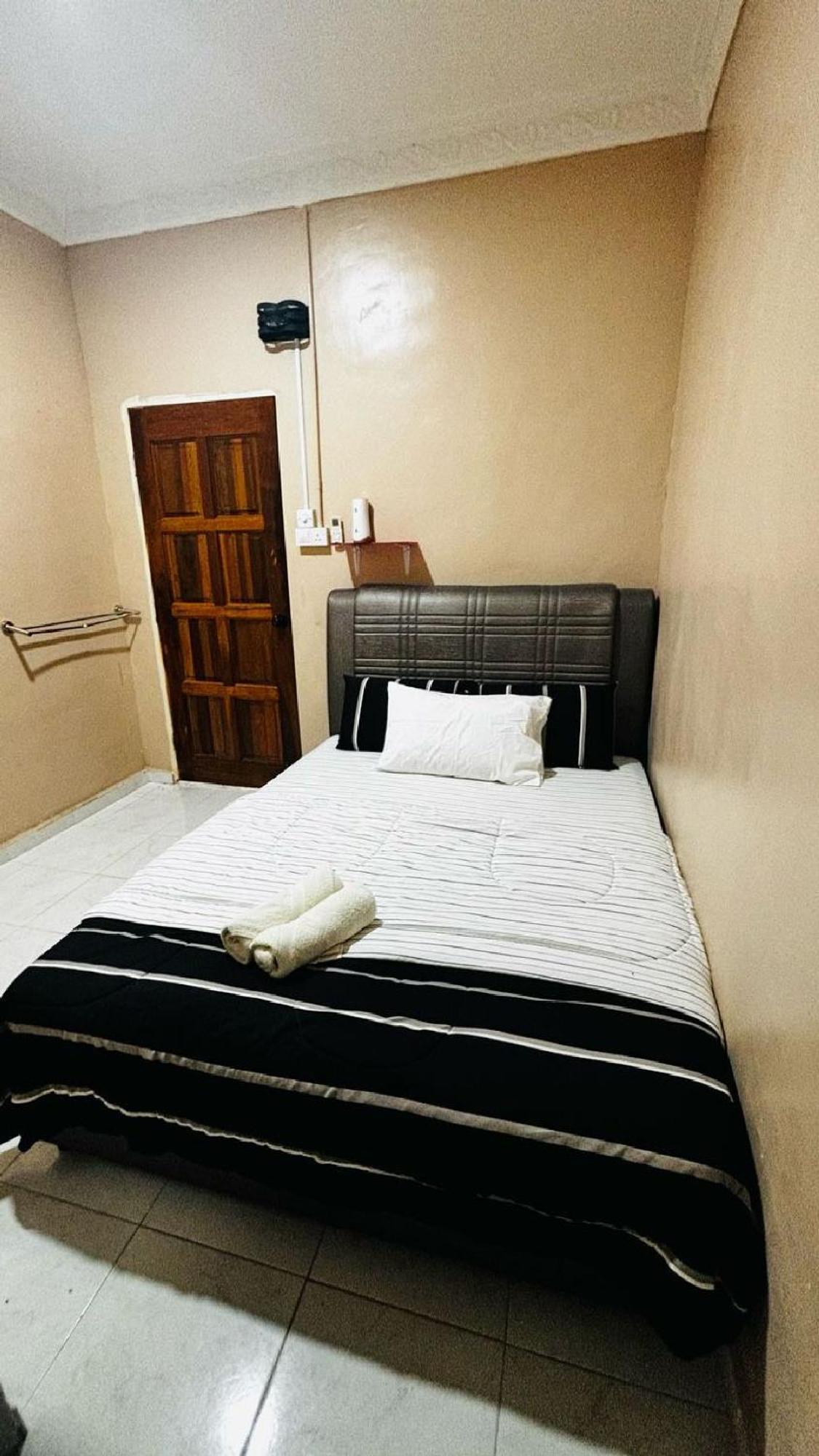 Capital O 91126 The Raga Chalet Yan المظهر الخارجي الصورة